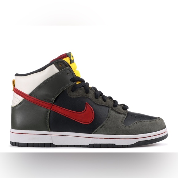 RARE SZ 4 PREOWNED (worn once) NIKE DUNK HIGH PRO SB BOBA FETT (not in OG box) - Picture 1 of 7